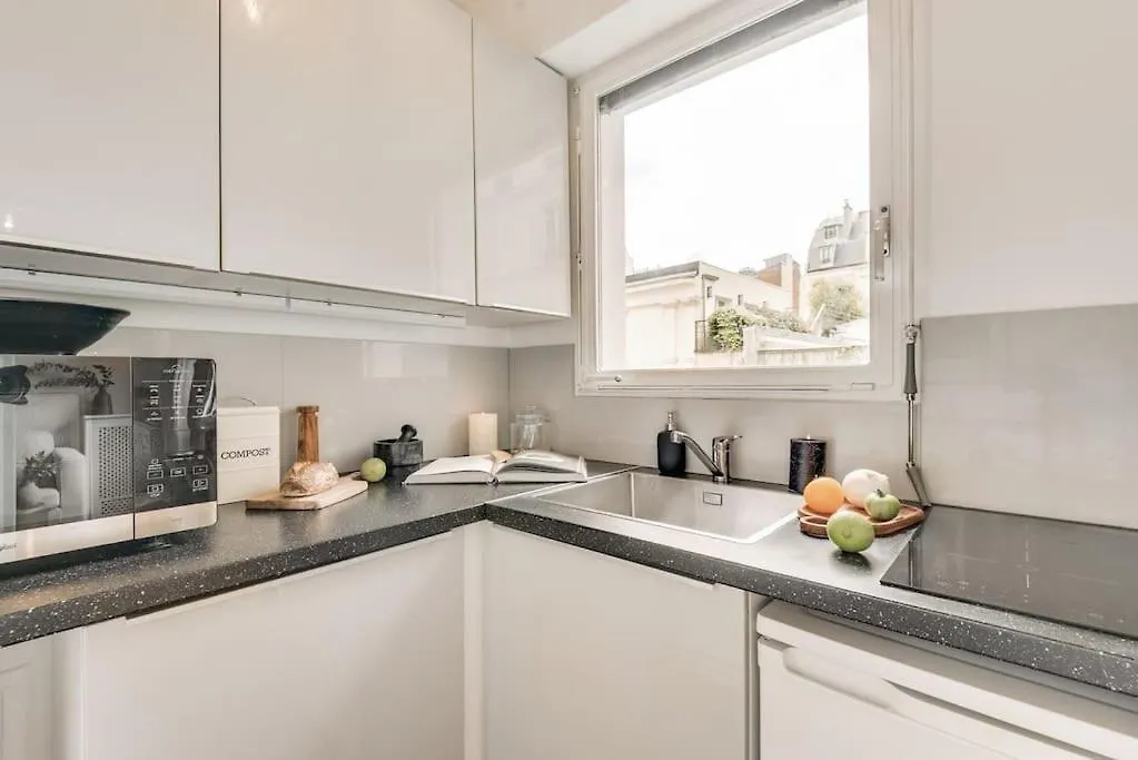 Appartement Marini - A Auteuil *